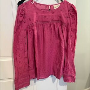 Universal Thread Fuchsia Lace Detail Blouse